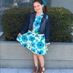 WHITE & TURQUOISE FLORAL DRESS